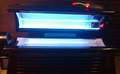 Solarijum UWE BLACK POWER V12i TIGAR